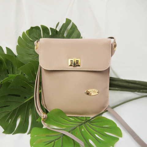 Martha Brae Bucket