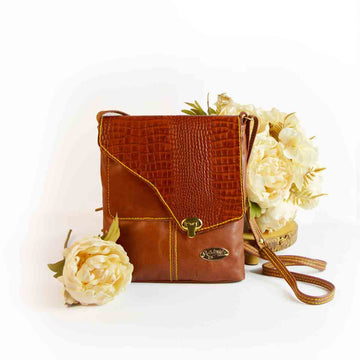 Sav La Mar Crossbody 4