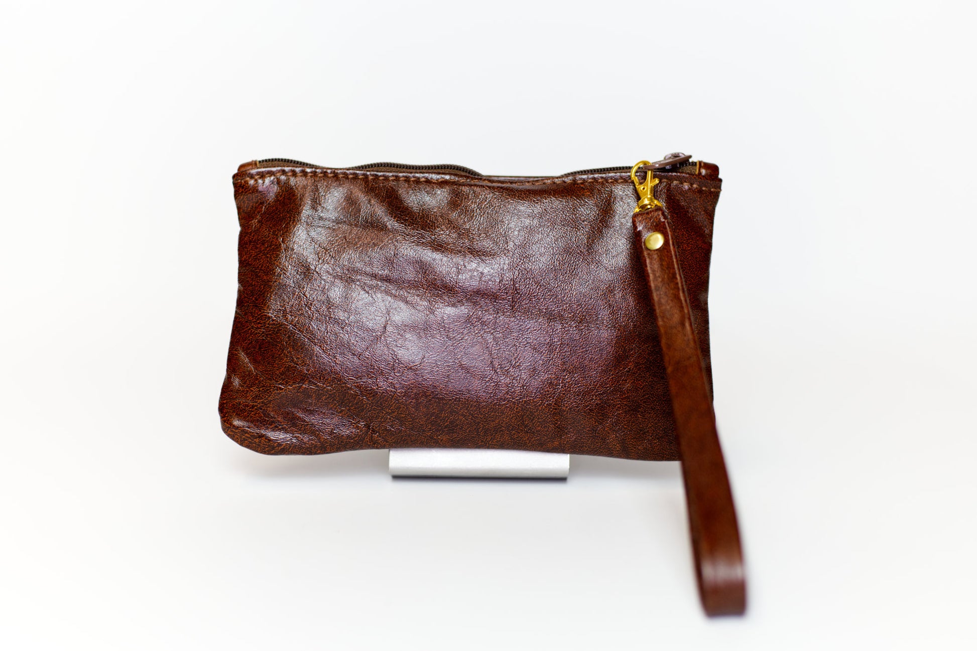 Nine Mile Wristlet brown 10