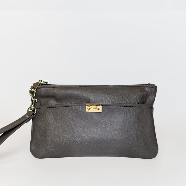 Nine Mile Wristlet | Grey